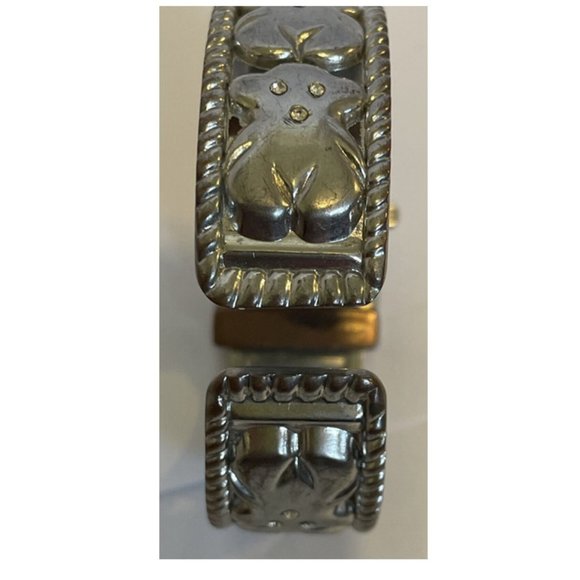 Silver Tone Pink Dial Monkey and Crystals Womens Cuff Watch Bracelet New Battery - Picture 6 of 10